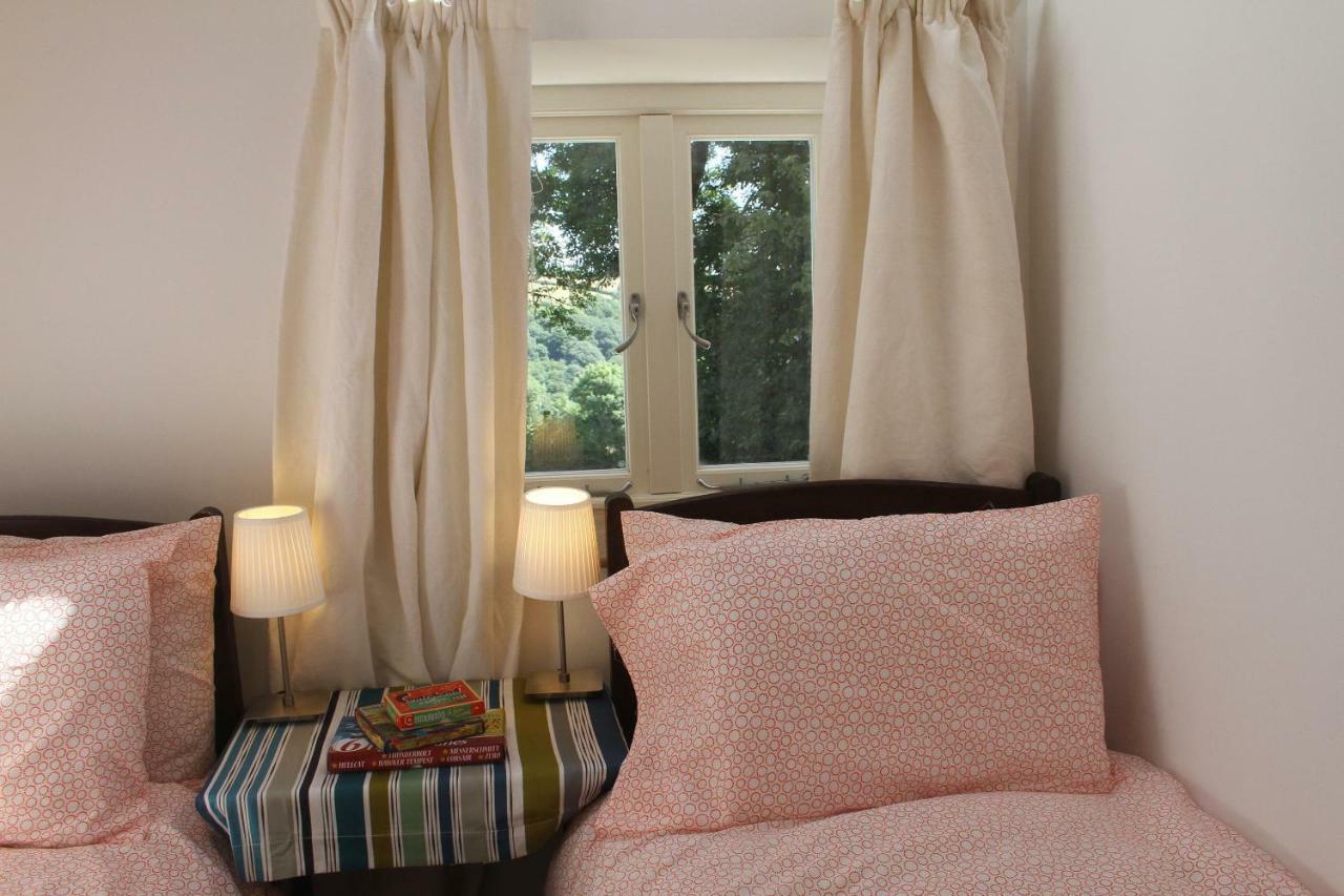 Ewebarn Villa Penffordd Екстериор снимка