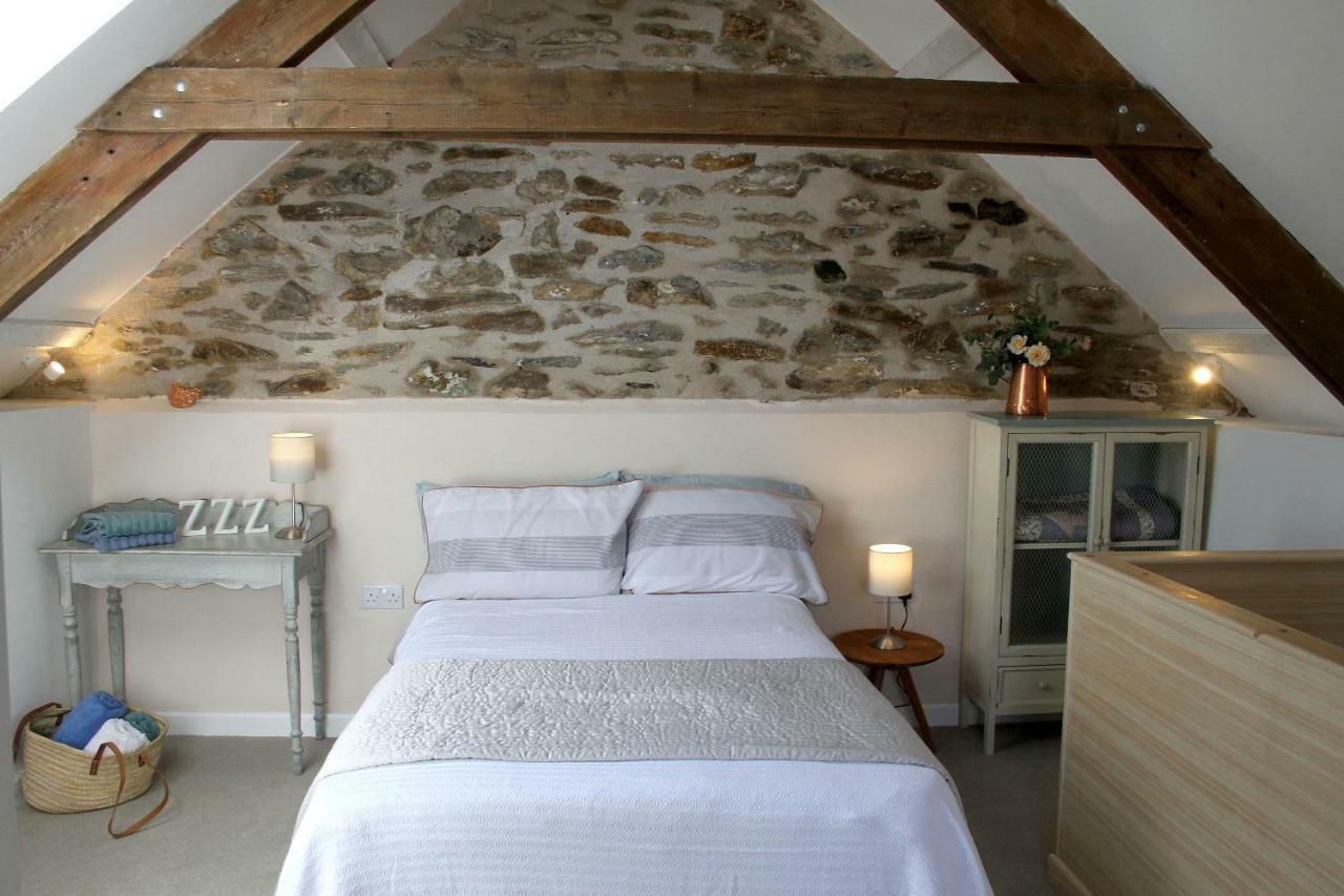 Ewebarn Villa Penffordd Екстериор снимка